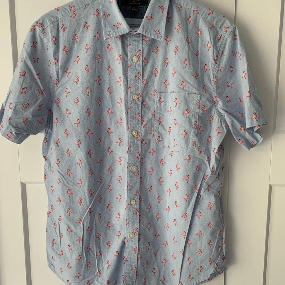 Banana Republic Men's Light Blue Pink Small‎ Flamingo Shirt Beach Preppy Casual